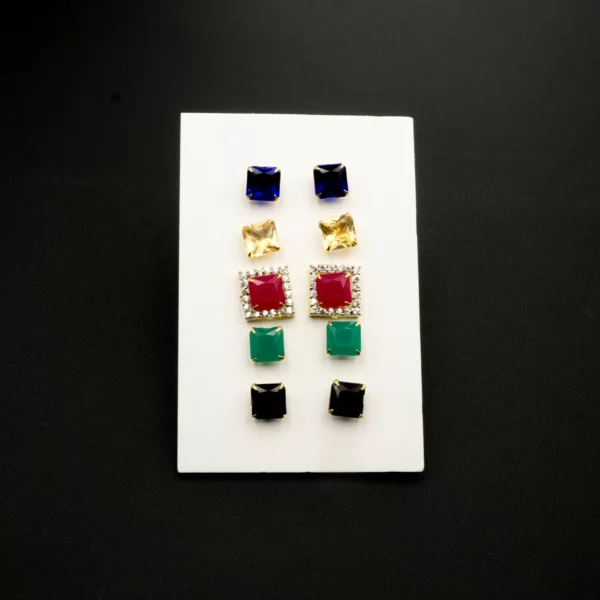 ER-1912005 - 5 in 1 Square Interchangeable Ear Tops Set