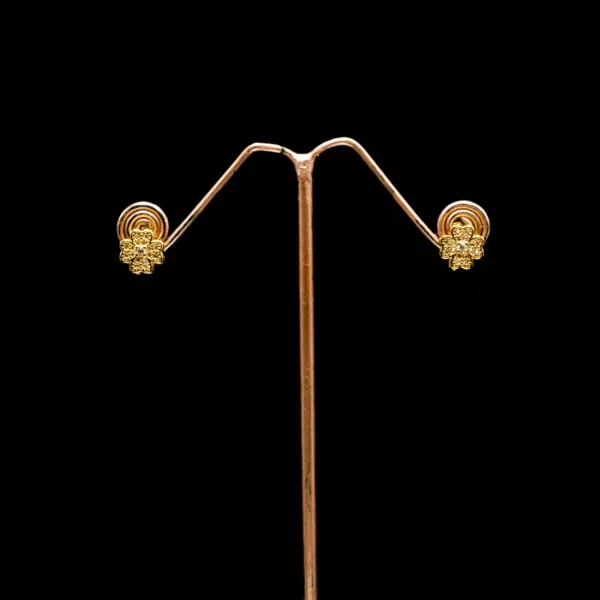 ER-2101013 - American Diamond Dainty Flower Studs