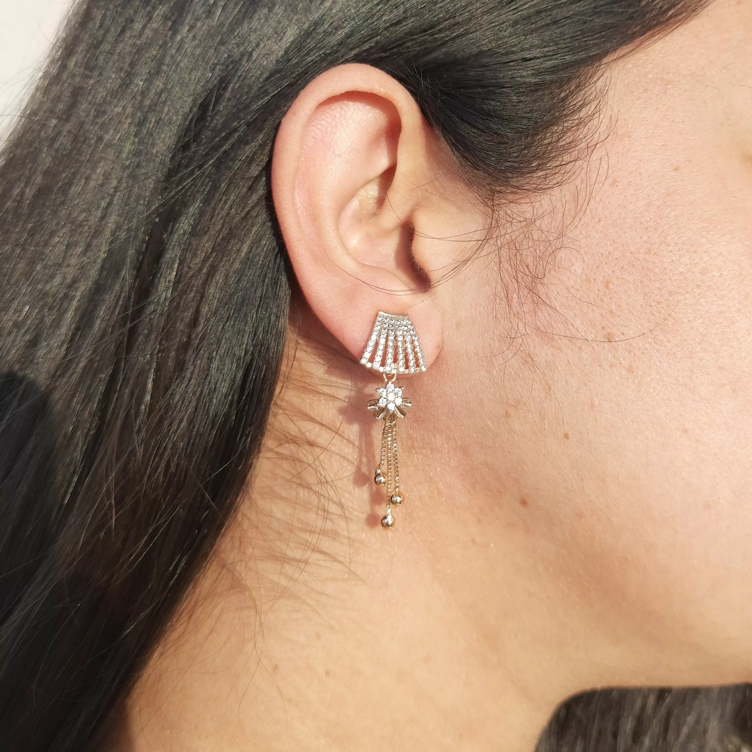 ER-2110004 - American Diamond Dangle Earrings ER-2110004 - American Diamond Dangle Earrings