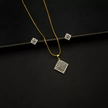 PS-2112009 - Minimalist Diamond Shaped American Diamond Pendant Set