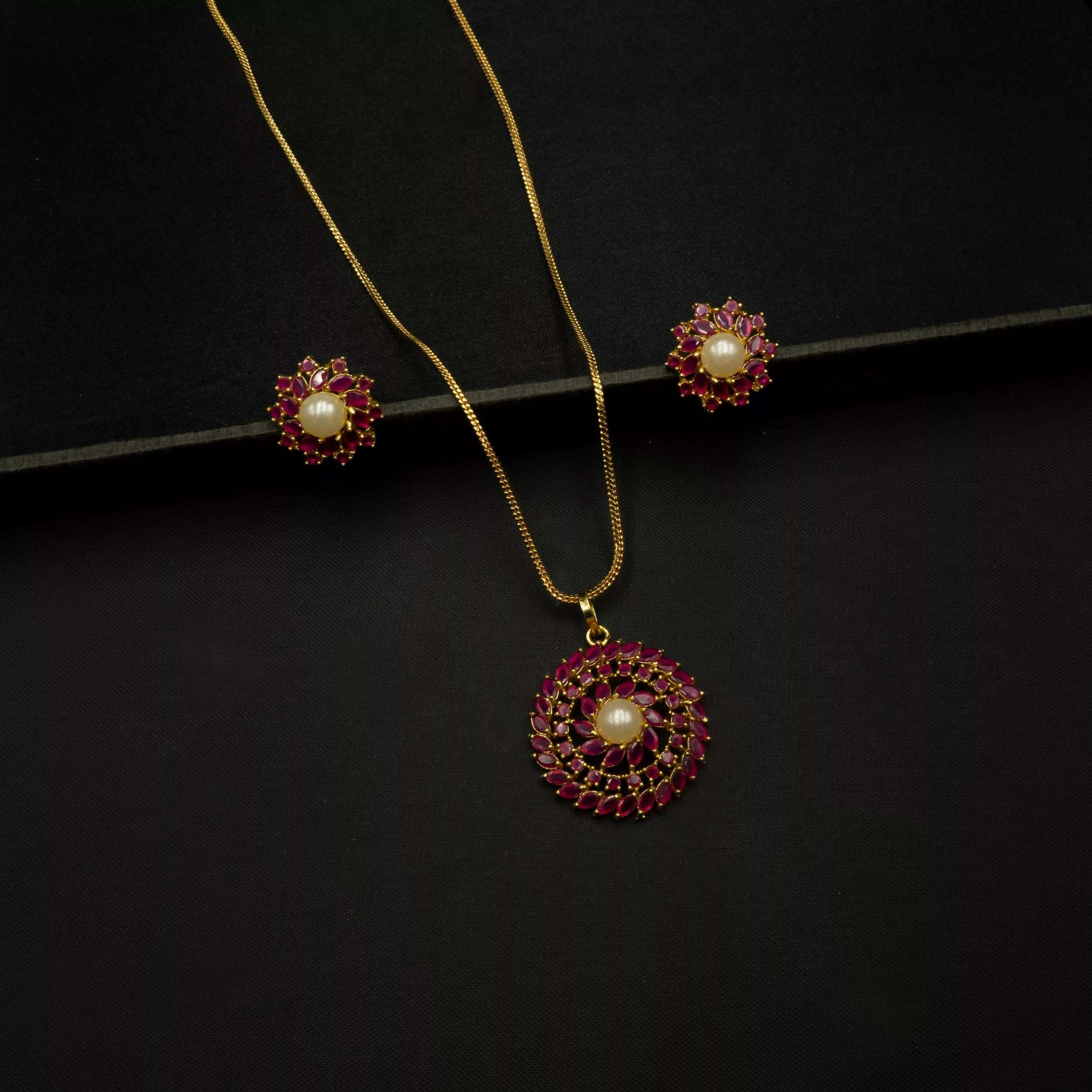 PS-2112010 - Radiant Ruby Pendant Set PS-2112010 - Radiant Ruby Pendant Set