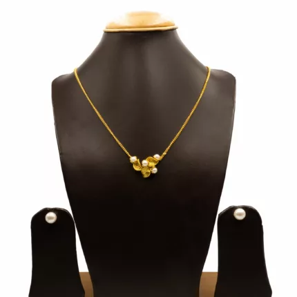 NS-2203002 - Regal Pearl Gold Plated Pearl Necklace Set