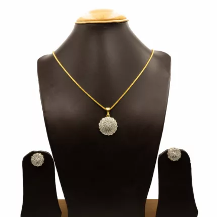 PS-2204001 - American Diamond Flower Design Pendant Set