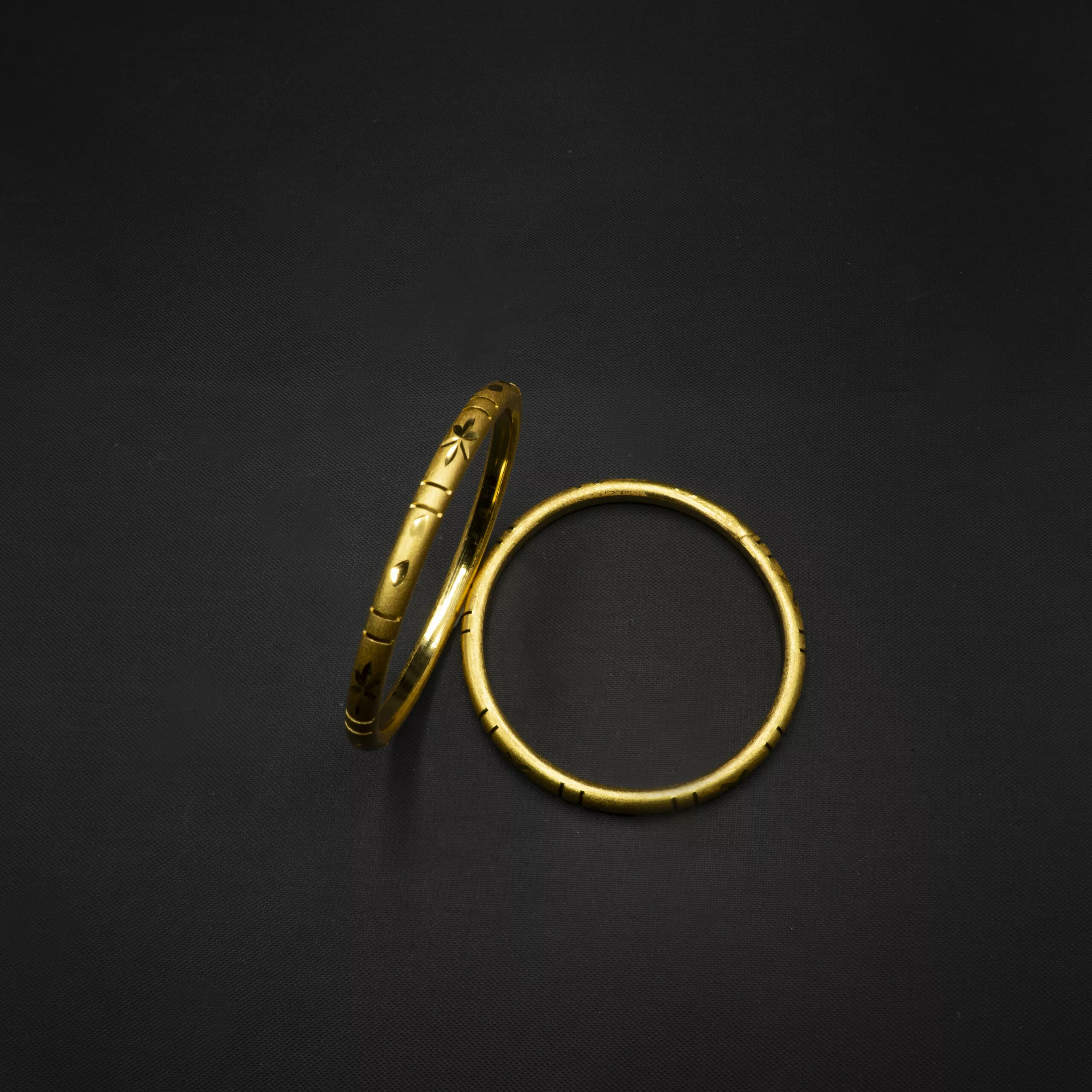 BA-2212005 - Gold Plated 2 Pcs Set Bangle BA-2212005 - Gold Plated 2 Pcs Set Bangle