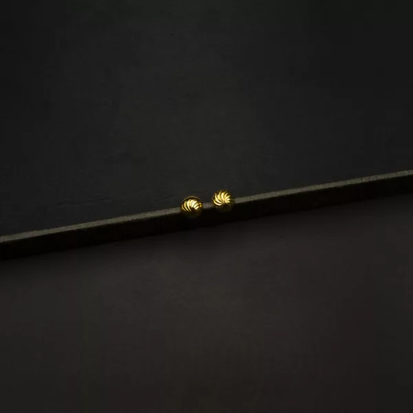 ER-2212019 - Gold Plated 10 MM Thumb Pin Studs