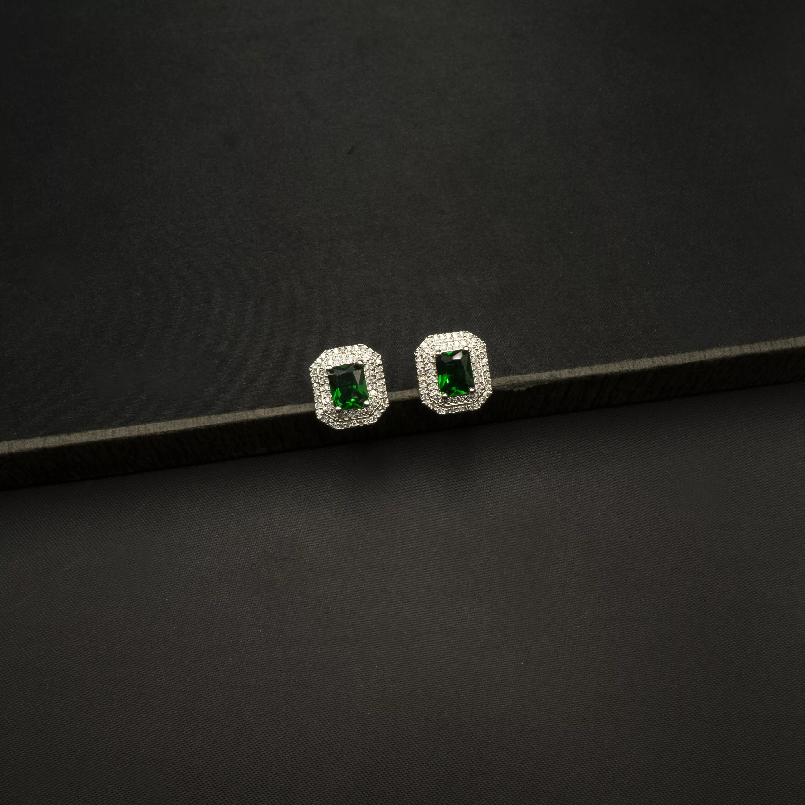ER-2212022 - White Gold Plated American Diamond & Emerald Big Stud Earrings ER-2212022 - White Gold Plated American Diamond & Emerald Big Stud Earrings