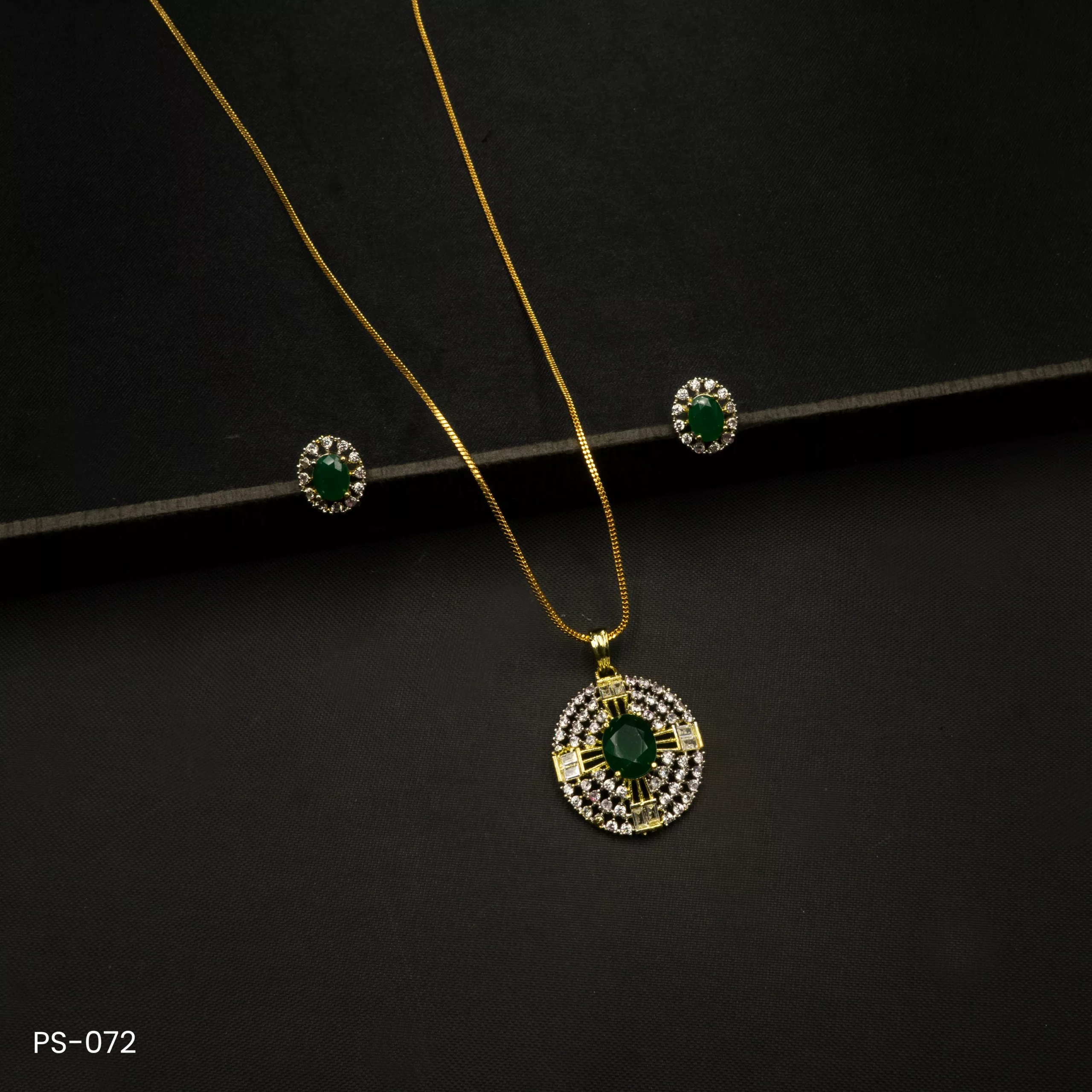 PS-072 - American Diamond Emerald Pendant Set PS-072 - American Diamond Emerald Pendant Set