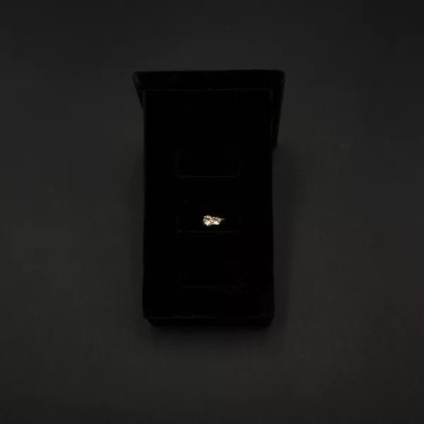 NP-2305004 - American Diamond Nose Pin