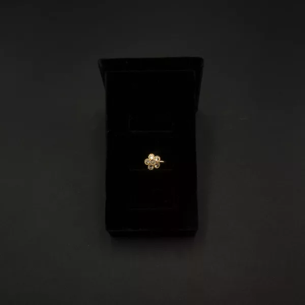 NP-2305008 - American Diamond Nose Pin