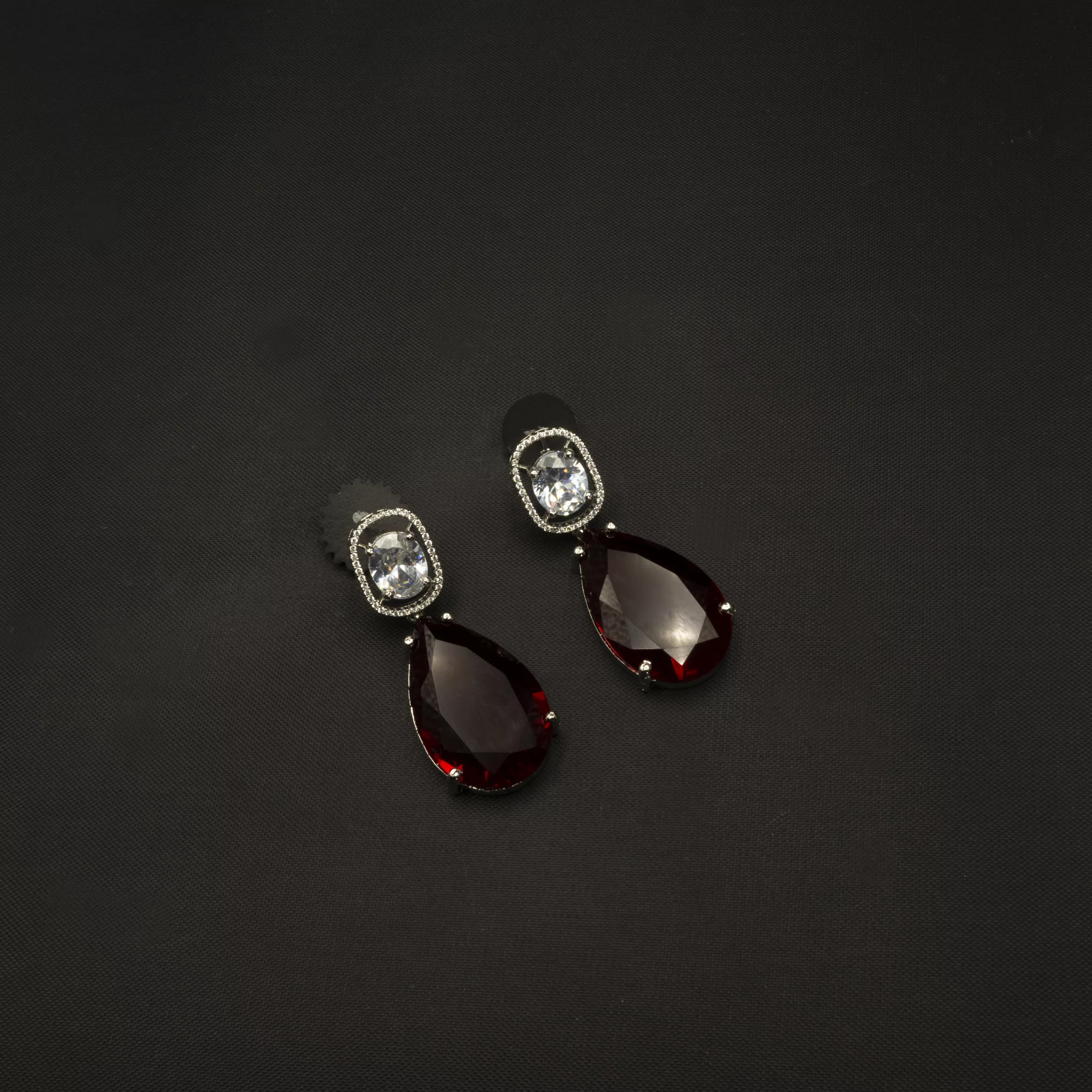 ER-2307154 - Radiant Glamour White Gold Plated Dangling Ruby Teardrop Statement Earrings ER-2307154 - Radiant Glamour White Gold Plated Dangling Ruby Teardrop Statement Earrings