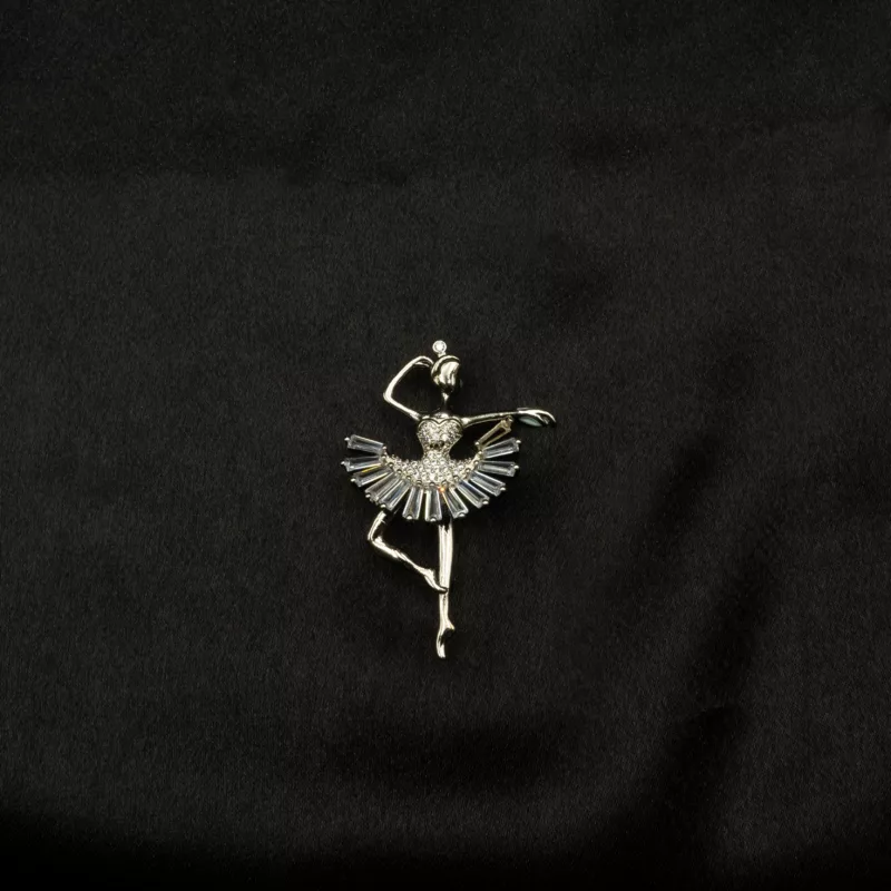 BR-2309002 - White Gold Plated American Diamond Brooch