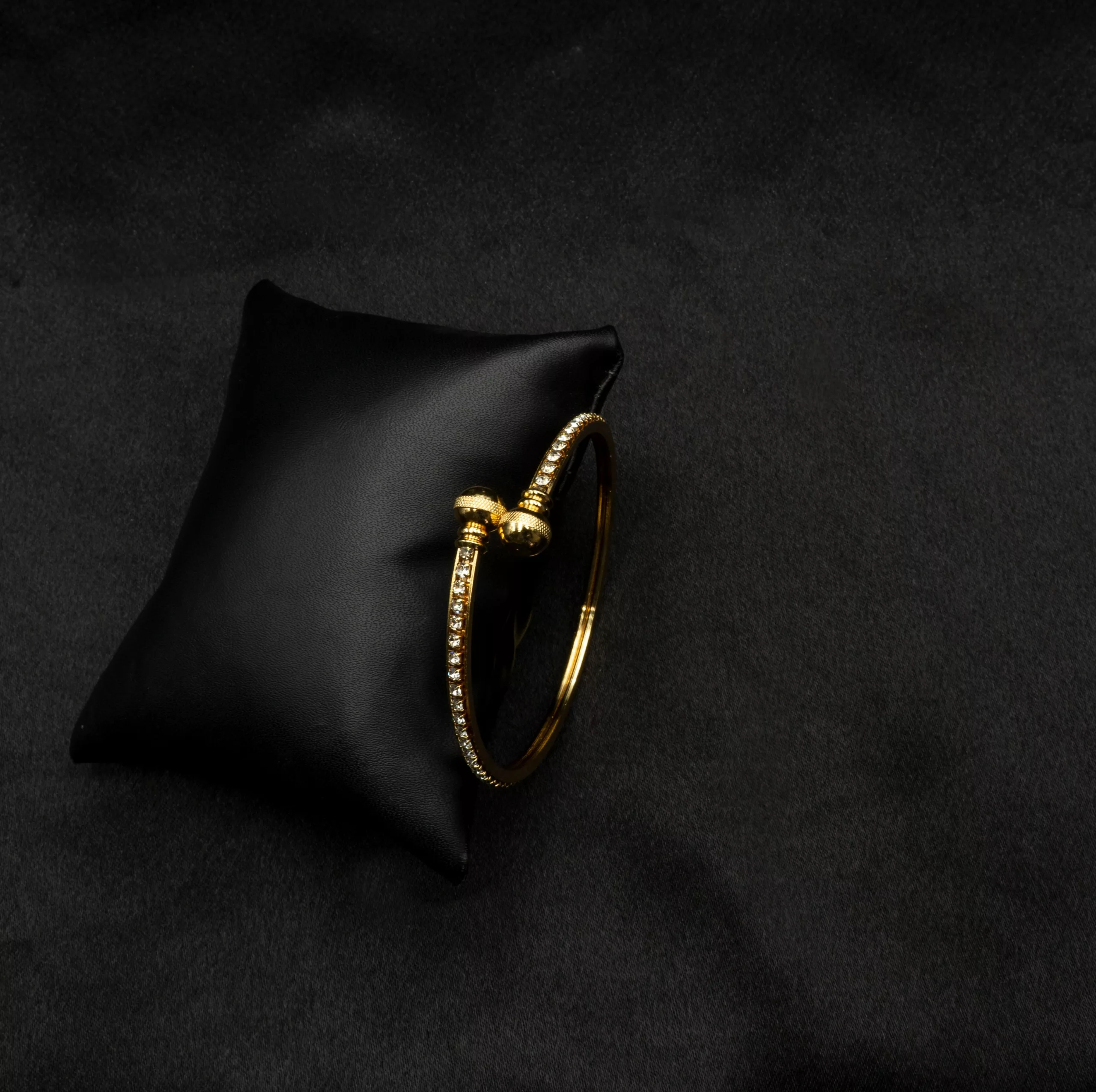 BL-2310002 - Gold Plated American Diamond Adjustable Cuff Bracelet BL-2310002 - Gold Plated American Diamond Adjustable Cuff Bracelet