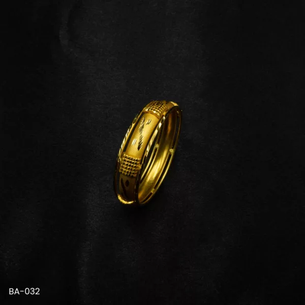 BA-032 - Gold Plated Bangle