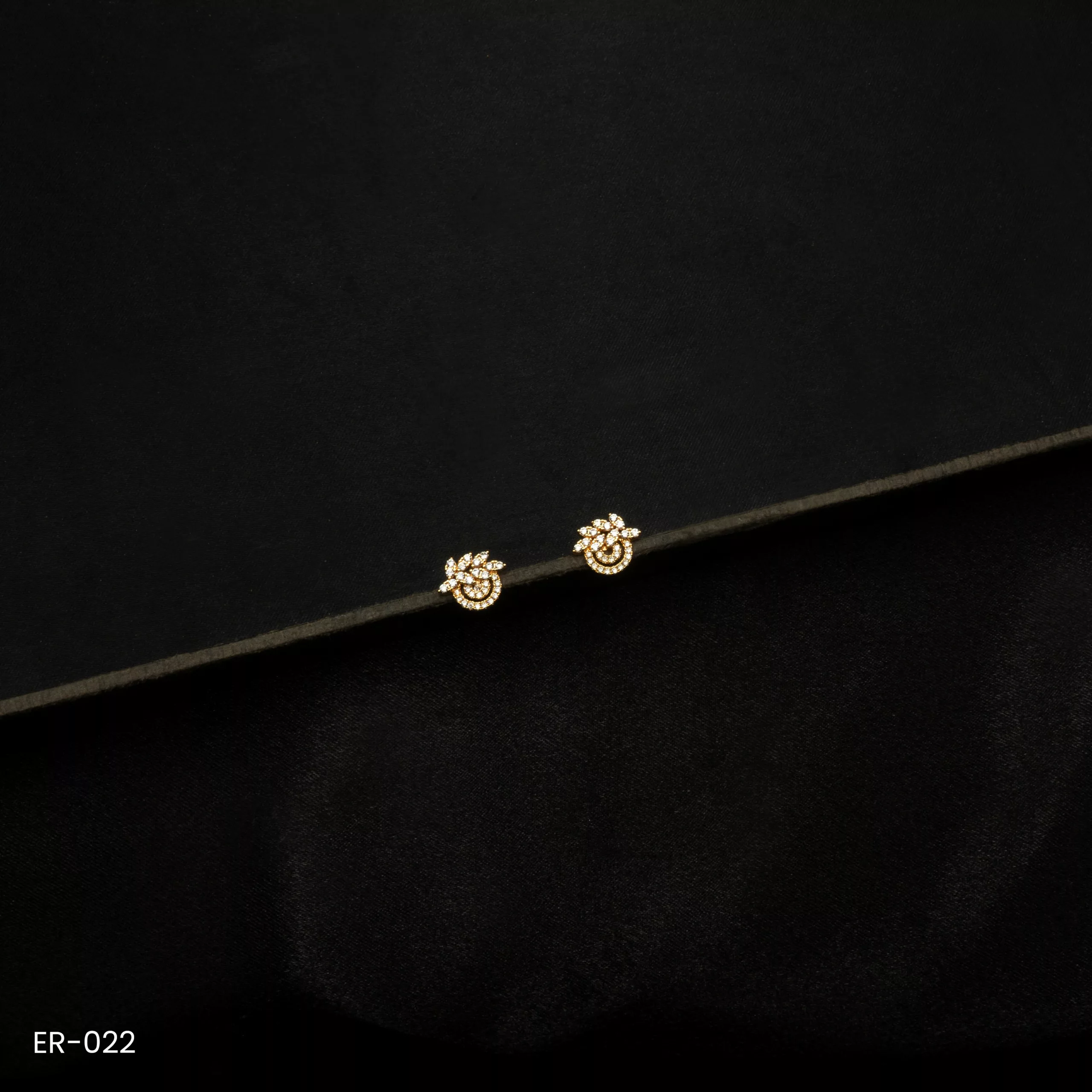 ER-022 - Golden Flora Charm Elegant Flower Studs with American Diamonds ER-022 - Golden Flora Charm Elegant Flower Studs with American Diamonds