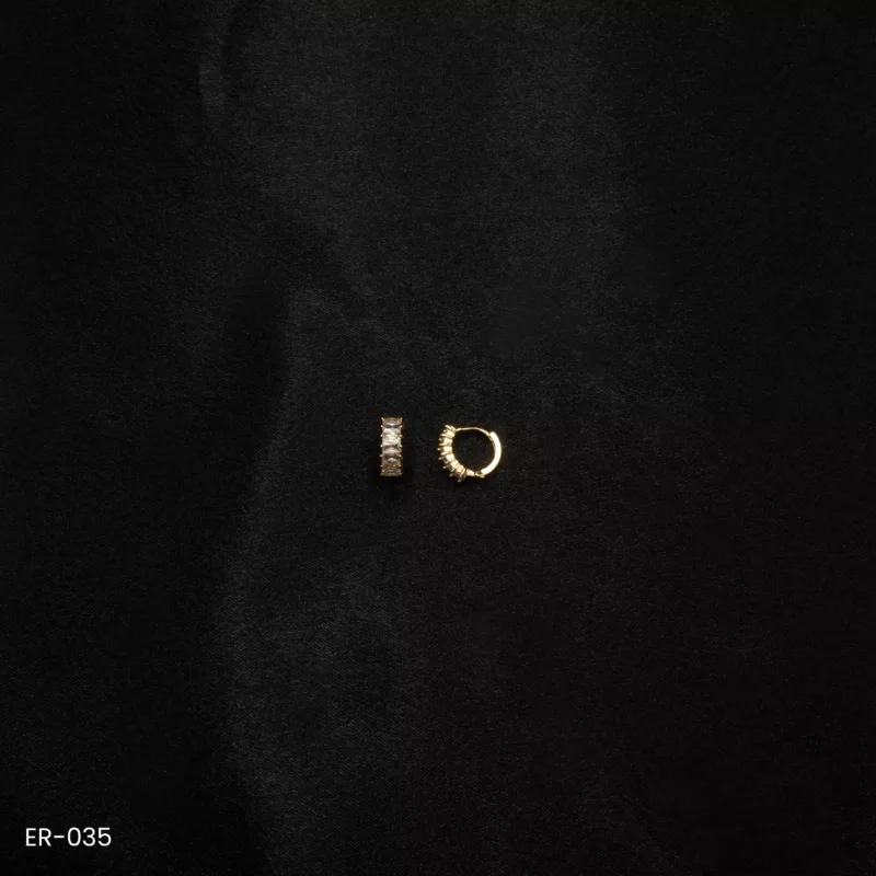 ER-035 - Contemporary American Diamond Huggie Hoop Earrings