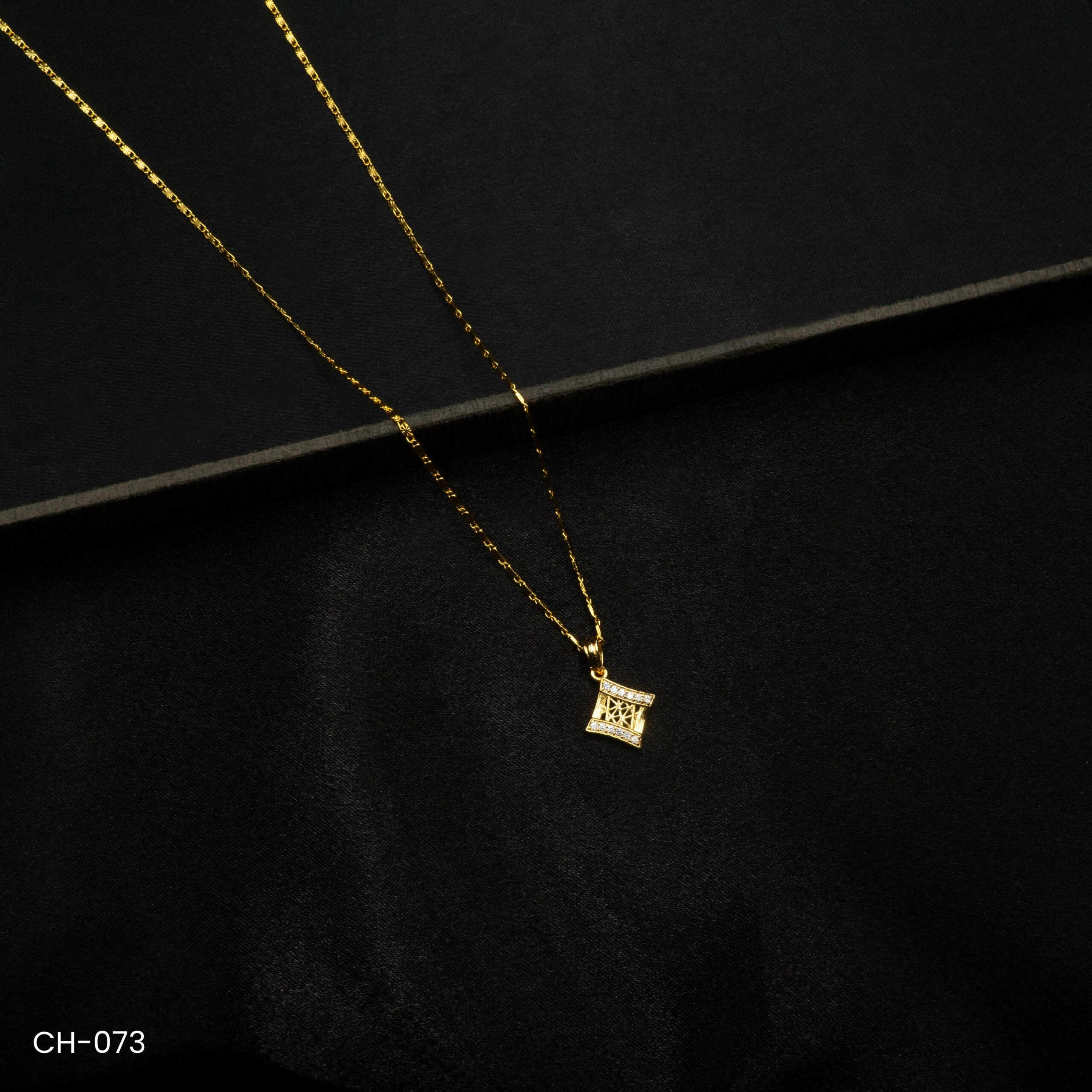 CH-073 - Gold Plated American Diamond Locket Chain Necklace CH-073 - Gold Plated American Diamond Locket Chain Necklace