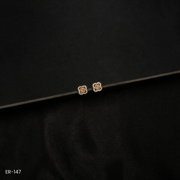 ER-147 - Splendid Gold Plated Lustrous American Diamond Studs