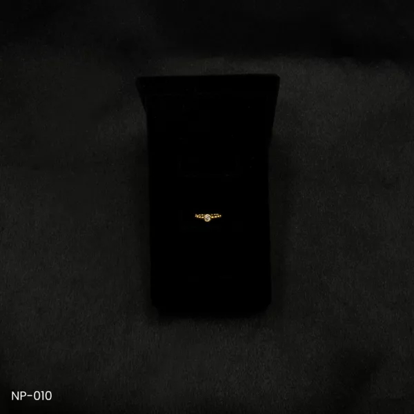 NP-010 - American Diamond Nose Pin