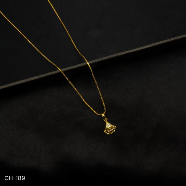 CH-189 - Delicate Gold Plated Contemporary American Diamond Pendant Chain Necklace