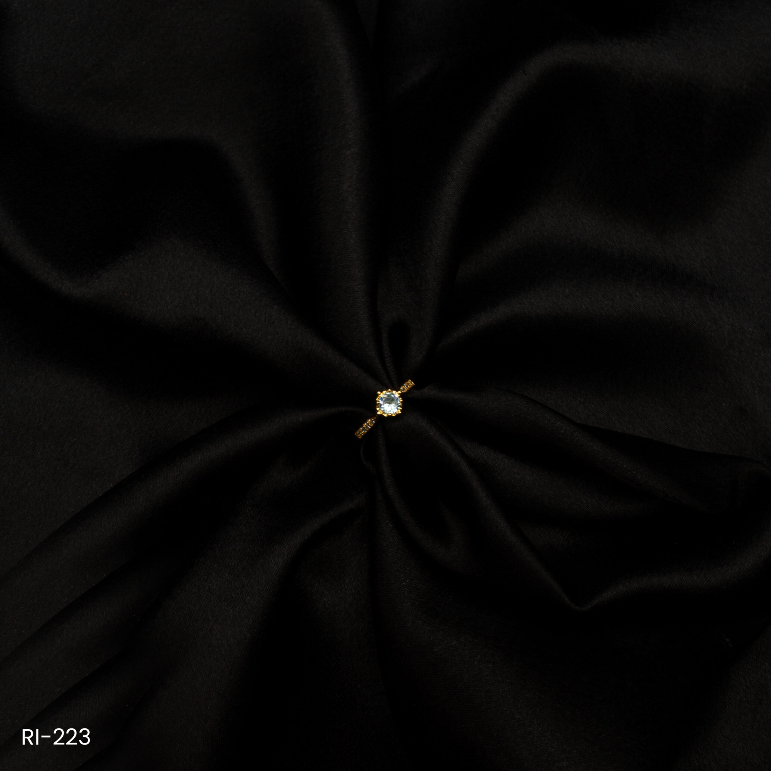 RI-223 - Radiant American Diamond Solitaire Ring – Simple Yet Stunning Charm RI-223 - Radiant American Diamond Solitaire Ring – Simple Yet Stunning Charm