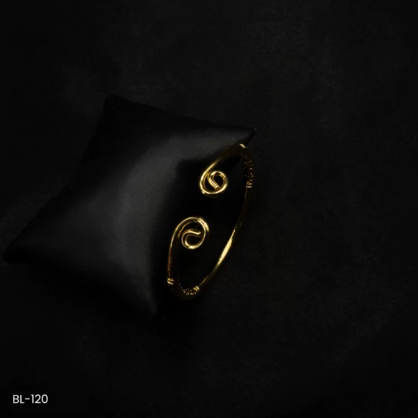 BL-120 - Golden Swirl Open Cuff Bangle – Chic & Minimalist Design