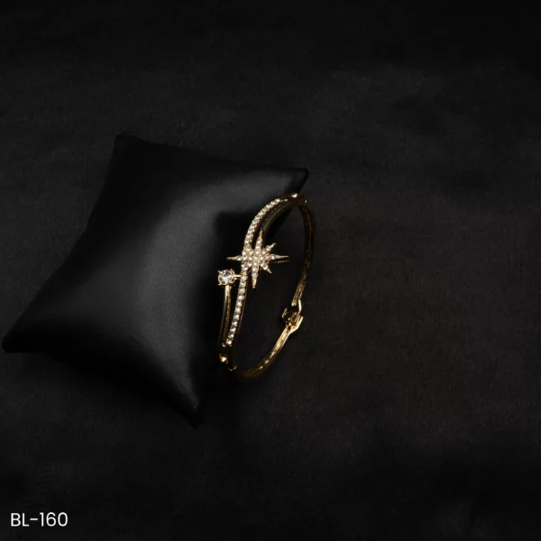 BL-160 - Unique Shooting Star Design Starburst American Diamond Bracelet