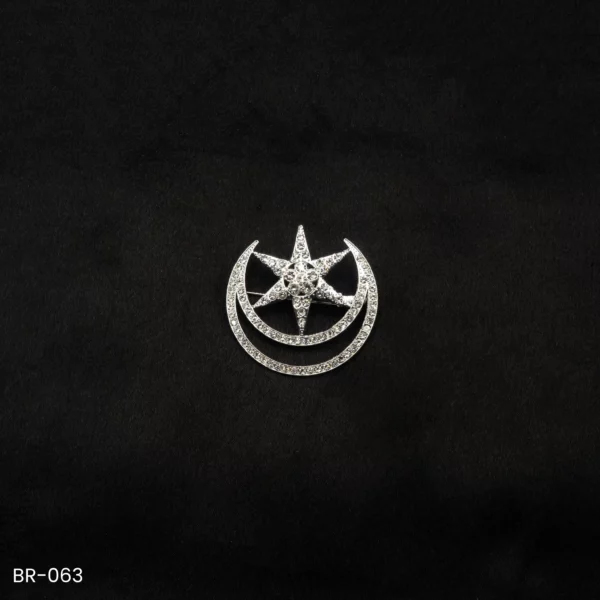BR-063 - Celestial Charm Elegant Moon & Star Saree Pin Fashion Brooch
