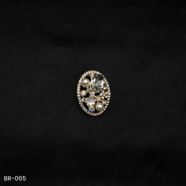 BR-065 - Saree Glam Floral Elegance Vintage Oval Fashion Brooch with Pearls & Zircons