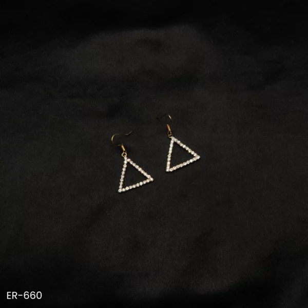 ER-660 - Geometric Sparkle Look Bold Triangle Dangle Earrings