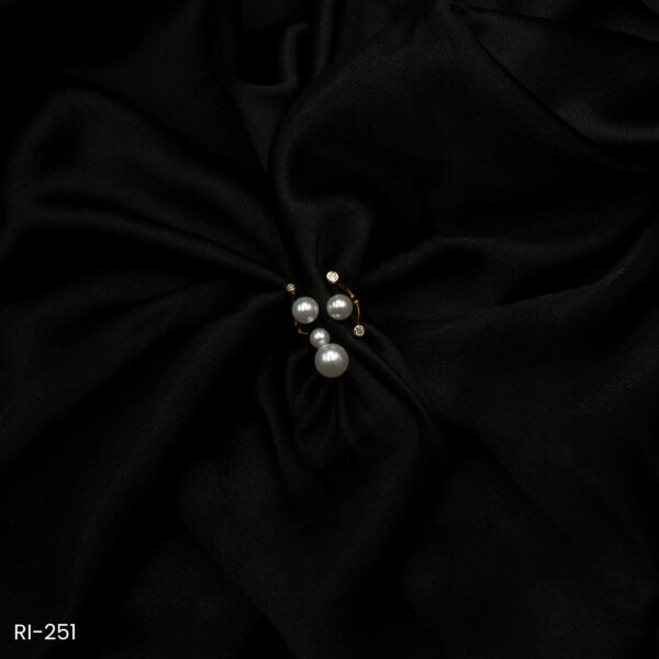 RI-251 - Trendy White Pearl Cluster Adjustable Ring