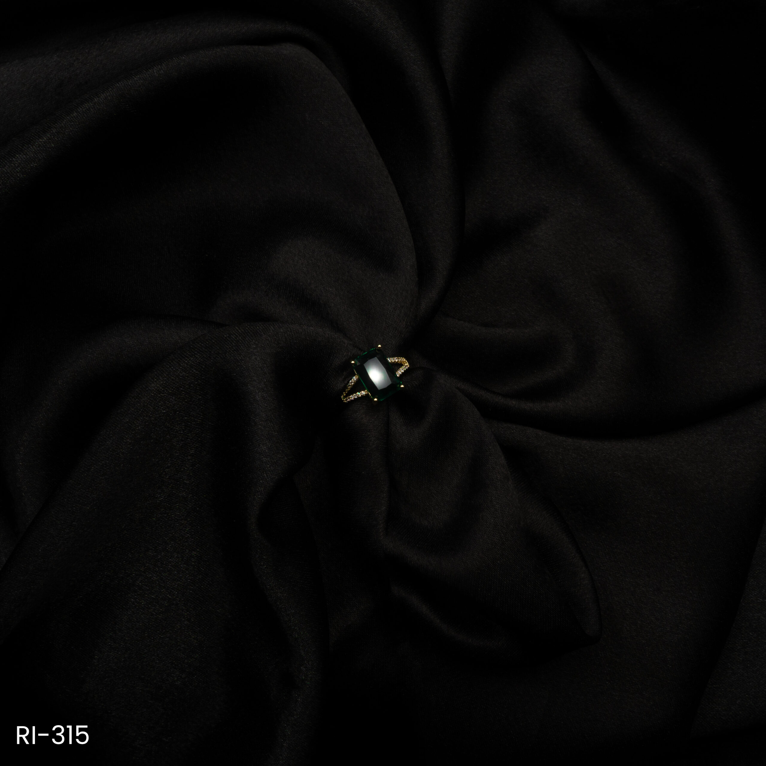 RI-315 - Sleek Statement Look American Diamond & Rectangle Emerald Green Adjustable Ring RI-315 - Sleek Statement Look American Diamond & Rectangle Emerald Green Adjustable Ring