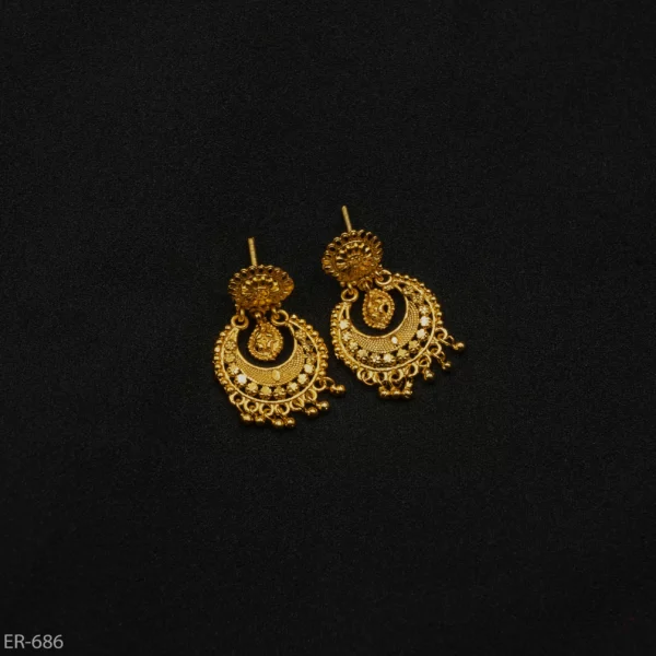 ER-686 - Elegant Ethnic Wear Gold Plated Timeless Chandbali Earrings