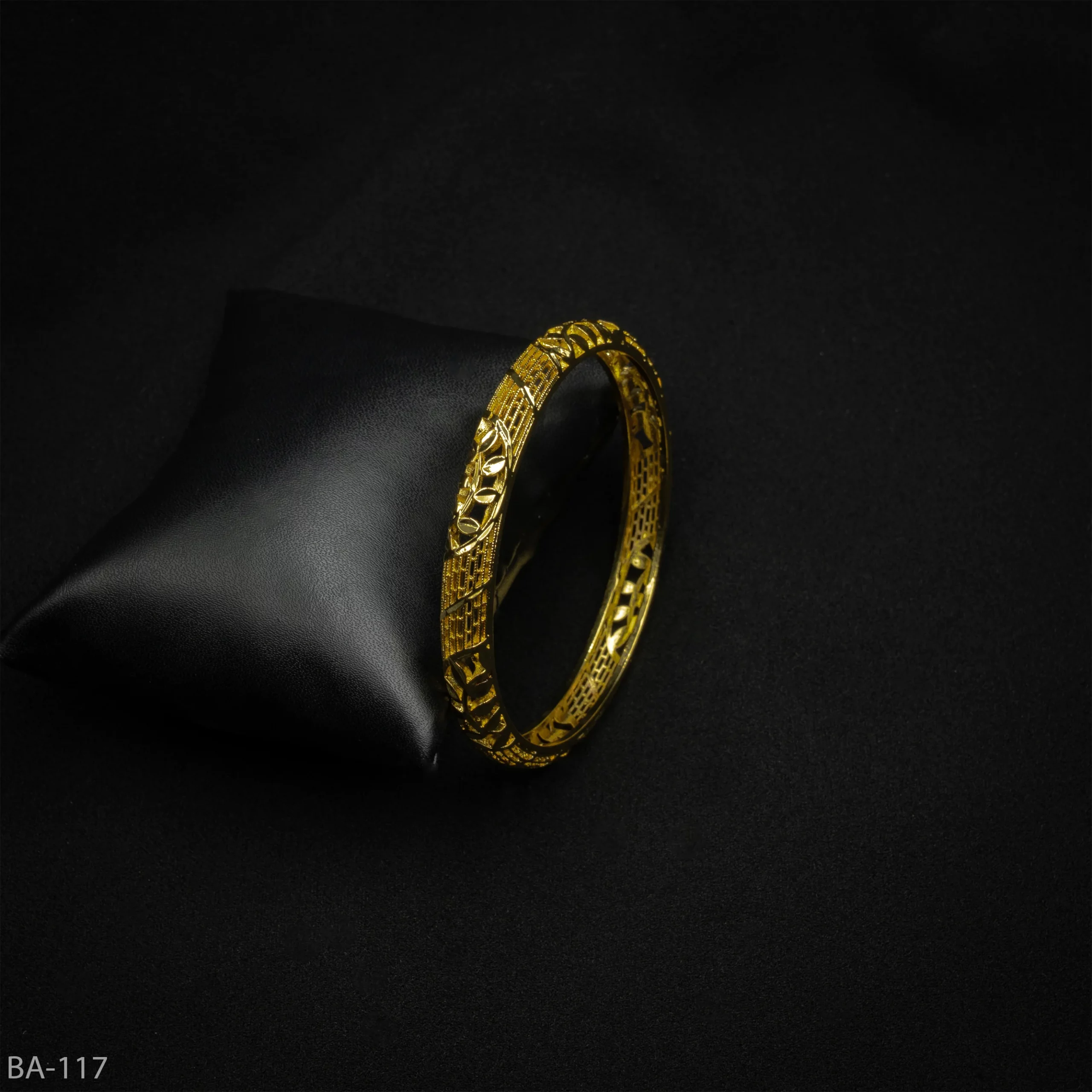 BA-117 - Effortless Beauty Gold Plated Bangle with Engraved Flower Design BA-117 - Effortless Beauty Gold Plated Bangle with Engraved Flower Design