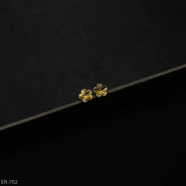 ER-702 - Everyday Elegance Simple Gold Plated Flower Studs